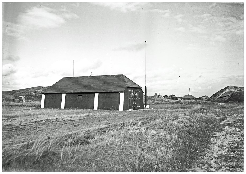 Redningsstationen i Sønderho fotograferet i 1931 af Hans Pors